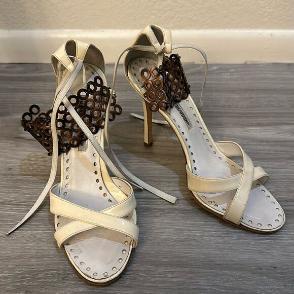 MANOLO BLAHNIK HEELS SIZE 39.5 - Picture 2 of 11